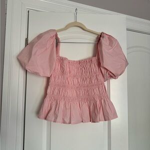 ASTR The Label Pink puff sleeve top